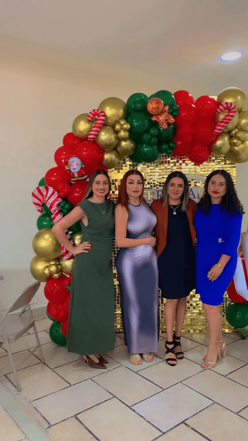 Entrega de reconocimientos Linaje Dorado